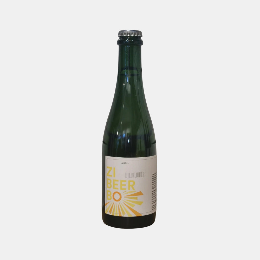 A green bottled sour craft beer from Australia. A wild ale aged with skins and barrel-matured.  ABV: 5.2% Bottle size: 375ml