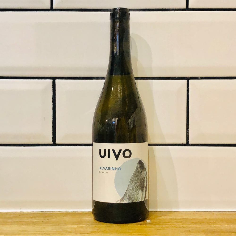 A white, natural and low intervention wine, with Albarino grape from Douro, Portugal. ABV 11.5%. Bottle size 750ml 