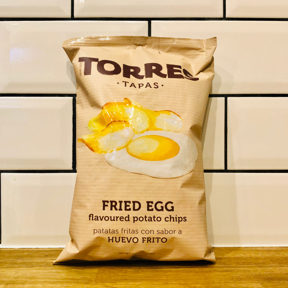 A bag of fried egg flavoured Potato chips from Spain. Bag size 125g